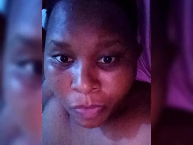 Shannyb — Freechat on BongaCams