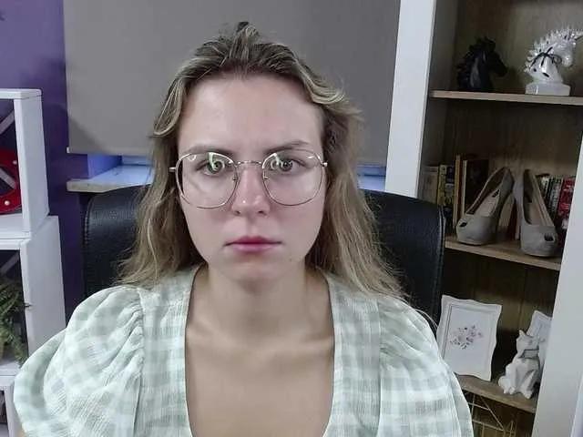 soft-zoey — Freechat on BongaCams