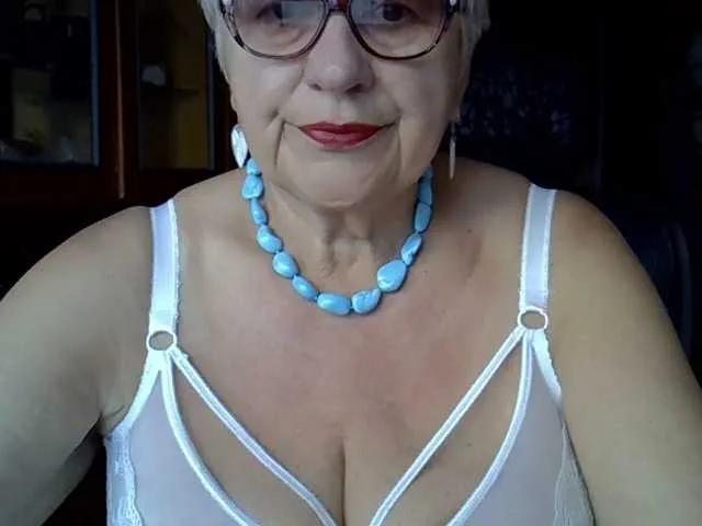 SweetCherry00 on BongaCams