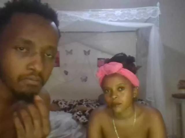sweetdickpussy2 on BongaCams