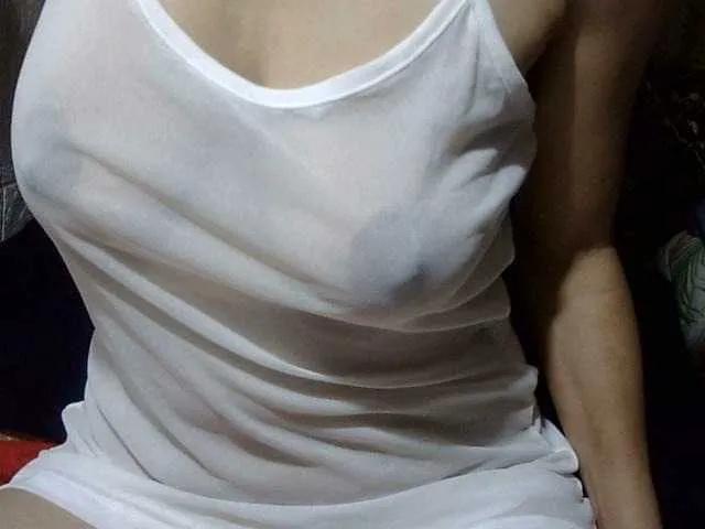 sweetmama17 on BongaCams