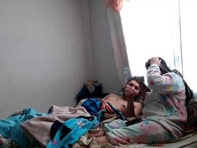 Wtwins — It excites me that people encourage me to fuck my boyfriend-
I am excited by the originality with the poses and that you teach me new ones.
