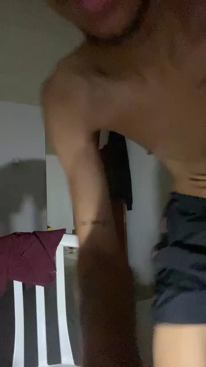 criasrjdot on Cam4 
