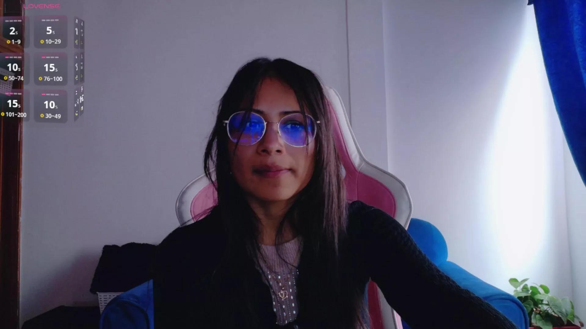 Jade_Zephyra on Cam4 