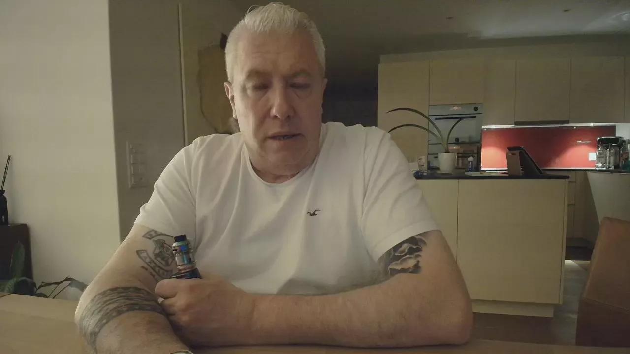 Kinky__Couple on Cam4 