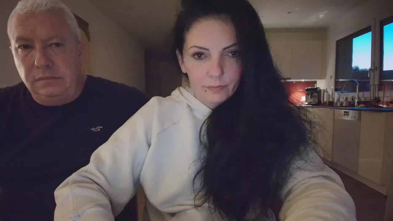 Kinky__Couple on Cam4 