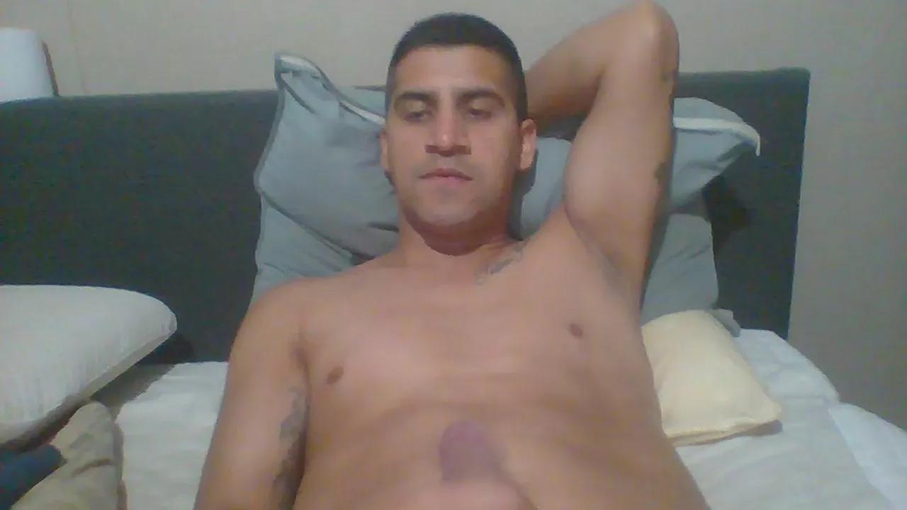LeoRoom on Cam4 