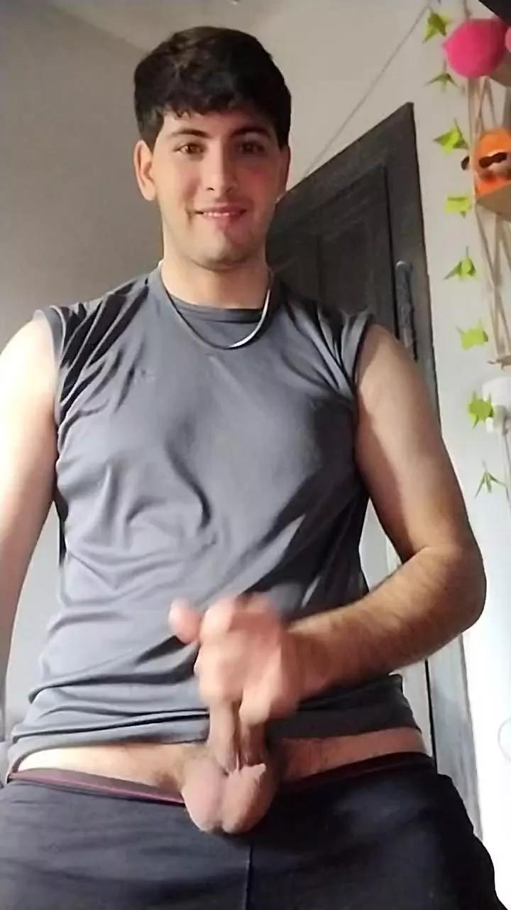 Lucas_Pink1