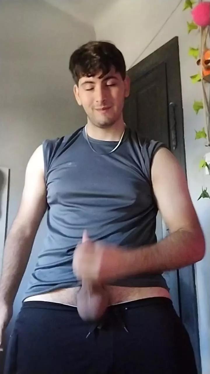 Lucas_Pink1