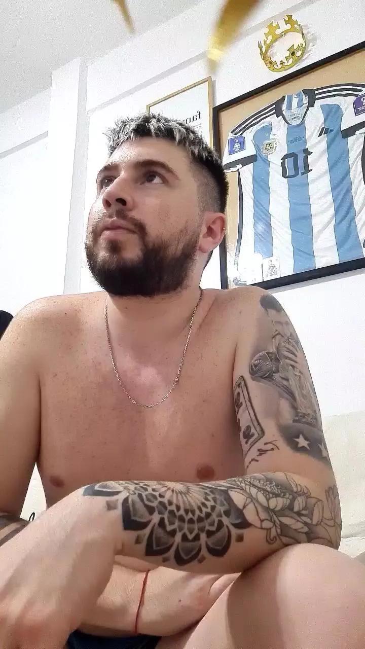 Papionfire on Cam4 