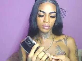 badgiirlx on CamSoda 