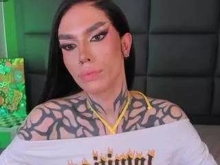 gigibadassxx on CamSoda 