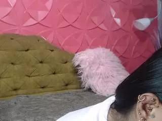sailontyns on CamSoda 