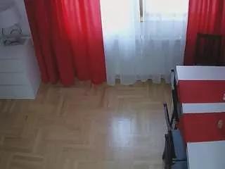 voyeurcam-julmodels-dining-2 on CamSoda 