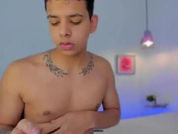 _e_m_m_a_1 on Chaturbate 