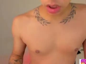 _e_m_m_a_1 on Chaturbate 