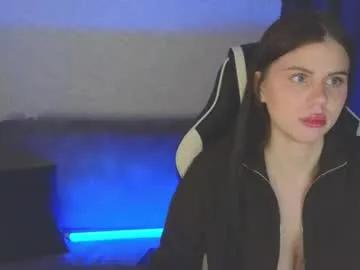 _kirieshka — doggy and slap ass [0 tokens left] #lesbian #anal #lovense #bigboobs #18