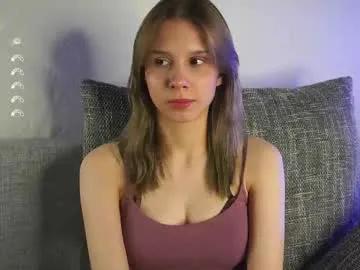airsofi — Hi! im Sofi and im #new here! GOAL:MAKE ME SMILE #18 #skinny #shy #cute [50 tokens remaining]