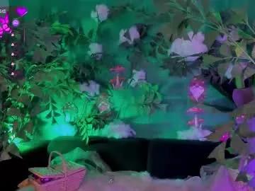 Chaturbate allisonrogersx  is Freechat  allisonrogersx —  I would like to fulfill all your most intimate desires - Multi-Goal :  Blowjob +  Cum show tits #fantasy #halloween #seductive #cosplay #princess