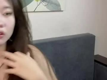 aminasaffron — GOAL: Jerk pussy close [54 tokens left] #asian #new #bigboobs #pussyplay #teen