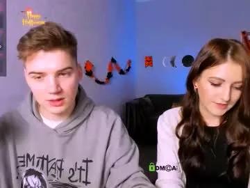 ash_raven_ — GOAL: show panties [217 tokens remaining] Welcome to my room! #brunette #nude #bigboobs #18 #bigass