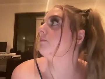 Freechat aussiecouple101798558 on Chaturbate