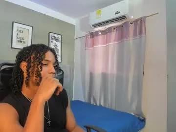 axel_silva3 — HELLO GUYS, WELCOME TO MY KINGDOM SHOW CUM! #bbc #ebony #muscle #feet #findom [1210 tokens remaining]
