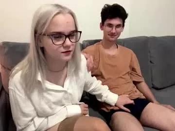 bawdycouplee — GOAL: Cowgirl [391 tokens remaining] Welcome to my room! #18 #new #bigboobs #deepthroat #teen