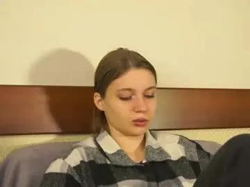 berniecebotras — Hello, just my fourth day here, be my friends and my goal:SEXY HOT YOGA #new #shy #18 #young #natural [0 tokens remaining]