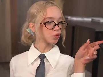 boobybliss — Goal: put on me my stockings and show legs Hi! I "m Alina and  i'm very #skinny and very #shy with #bigboobs #18 [25 tokens remaining]