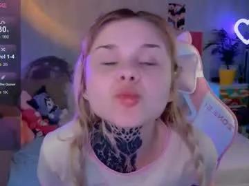Freechat britney_lynch on Chaturbate