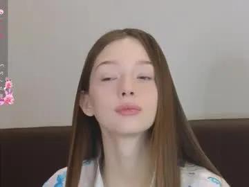 Freechat cherrymira on Chaturbate