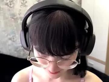 dodiebabikian — GOAL: tease with my panties [26 tokens remaining]  Hi, I'm Annie. Let's have fun together -- be kind, say hi & don't forget to follow!  #18 #teen #smalltits #natural #young