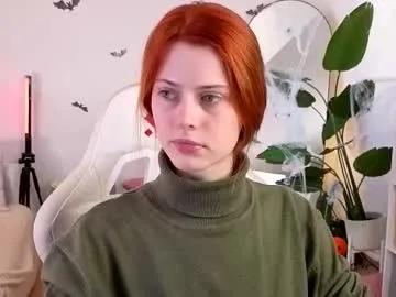 doll_lesli — Slapping ass while shaking [397 tokens left] #redhead, #c2c, #bigass, #natural, #bigboobs