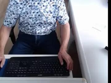 dutchpornking2 — Smooth with very long foreskin. #uncut #foreskin #mature #masturbation #smooth [50 tokens remaining]