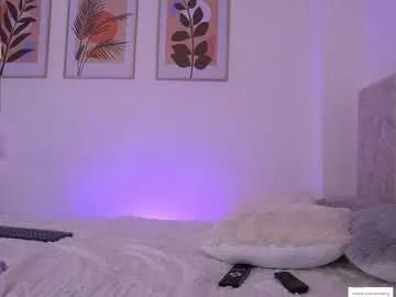eliizabeth_roberts — GOAL: NAKED+FINGERS IN MY PUSSY [600 tokens remaining] FUCK ME UNTIL I SQUIRT ALL OF YOU #natural #anal #bigass #squirt #latina