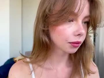 elli_harmon on Chaturbate 