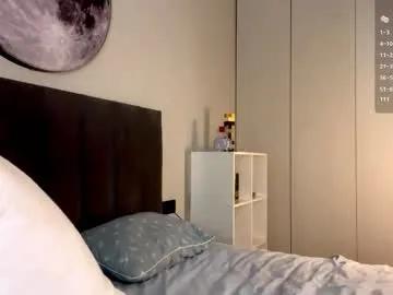 ellie_hollow — GOAL: Twerking [100 tokens remaining] My name is Ellie. I am a beginner, I hope you can help me master this space! #new #bigboobs #skinny #18 #teen