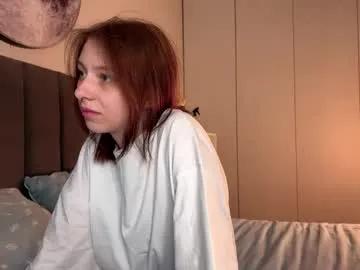 ellie_hollow on Chaturbate 