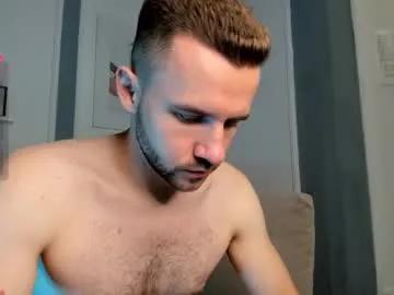 enriquebarberry — Goal: hot cumSHOW    let's fun a bit, have a very strong energy...  #muscle  #lovense  #bigcock  #veiny  #buzz [1435 tokens remaining]