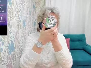 evelynblissful on Chaturbate 