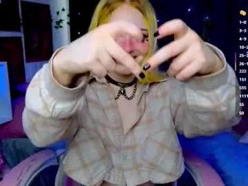 Freechat flaircorell on Chaturbate