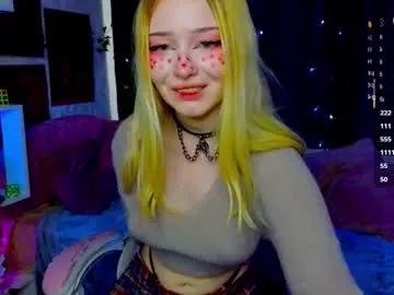 Freechat flaircorell on Chaturbate