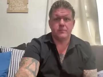 happilymarr1ed on Chaturbate 
