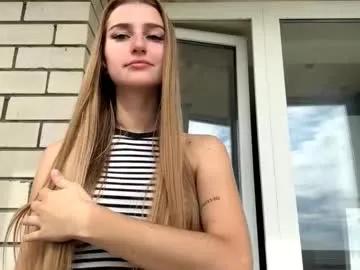 jinnyjaquins — GOAL: make my smile [20 tokens remaining] Hi everyone my name is Jinny I'm new here but I really like to play  #feet #blonde #18 #teen #new