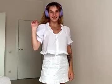 joanhobart — GOAL: Eye contact 1min Hello everyone, I am Lana, I'm new here is my First day.  #18#new #bigass #teen #shy [11 tokens remaining]