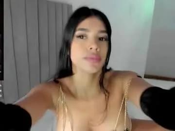 Private kellyfernandes on Chaturbate