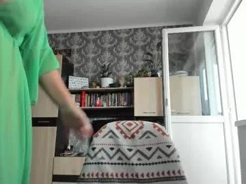 kellymorgan_ — Make me scream and squirt! Try 99/111/222/999 my fav  #squirt #mature #lovense #bigboobs #hairy #natural - Multi Goal: Squirt [2500 tokens left]