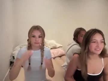 kenziesmithh — booty tease ;)  #new #feet #blonde #18 #innocent [997 tokens remaining]