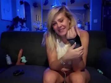Freechat lexi_shocker on Chaturbate